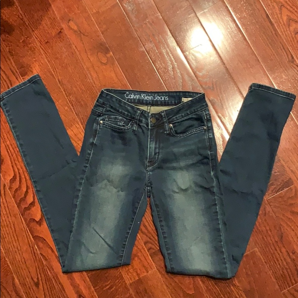 NWOT CALVIN KLEIN ‘Ultimate Skinny’ Denim Jeans